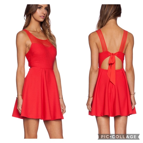 🥳🎉HP🥳🥳Bcbgeneration tie back dress - Picture 2 of 10